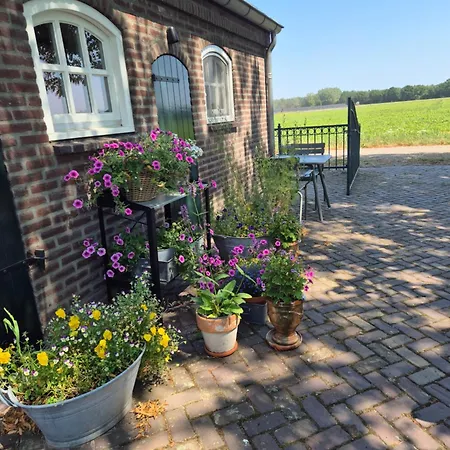 De Nieuwenhof 'de Voorkamer'