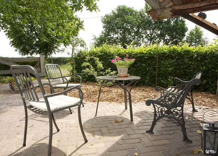 De Nieuwenhof 'de Voorkamer' Bed & Breakfast