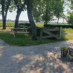 De Nieuwenhof 'de Voorkamer' Nocleg ze śniadaniem