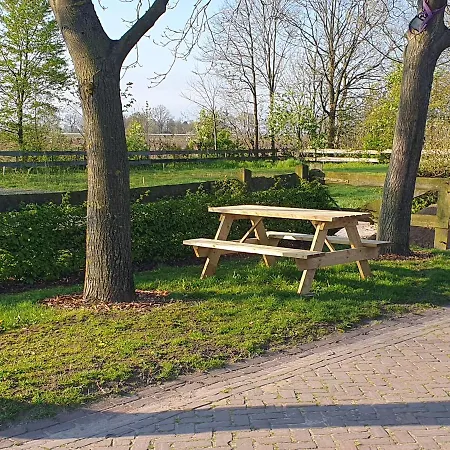 Bed & Breakfast De Nieuwenhof 'de Voorkamer' 3*