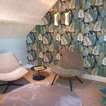 De Nieuwenhof 'de Voorkamer' 3*