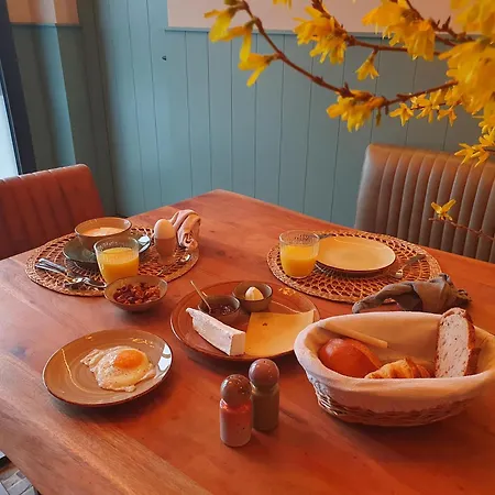 De Nieuwenhof 'de Voorkamer' * Melderslo